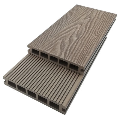 Sustainable 4.8 M Composite Decking Boards Plastic Timber Decking BSCI Certificated