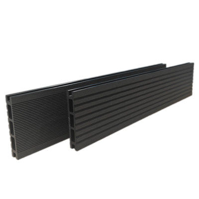 Αδιάβροχο WPC Δάπεδα μακράς διαρκείας και διαλύματος χαμηλής συντήρησης επιφανειακό μήκος λείανσης 5m