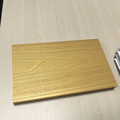 ΜΕΤΑΛΛΙΚΑ ΠΑΝΕΛ WPC ΜΕ ΠΟΛΥΤΕΛΕΣ ΠΑΤΙΝΑ GLIMMER DECKING ΧΡΥΣΟ