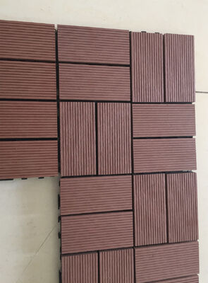 30x30CM Πλακάκια καταστρώματος WPC DIY Δάπεδα βεράντας για οικιακούς εξωτερικούς χώρους