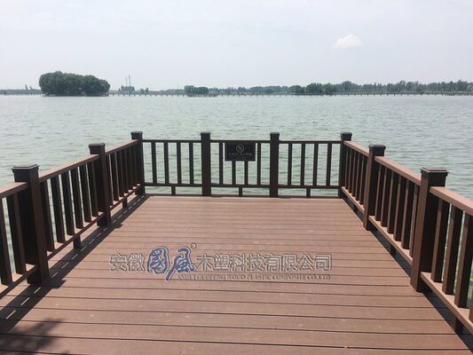 Εξωτερική Φτηνή Co Extrusion Plastic Wood Composite Decking Δάπεδο WPC